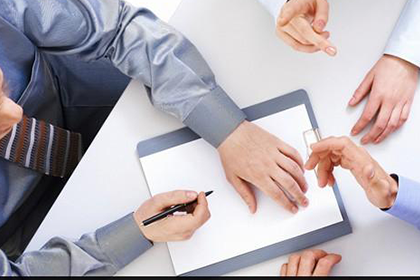 债务人未偿还债务，起诉事宜被告不知情应如何操作